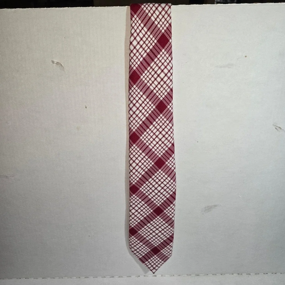 VINTAGE Red & White Checked Via‎ Veneto 100% Polyester Tie